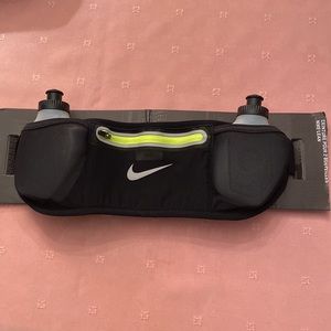 Nike 2 Bottle Running Hydration Belt w/ pockets Elastic marathon NEW NWT Unisex